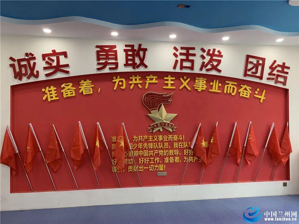 “电”亮万店巾帼服务队 守护万家灯火的“她力量”