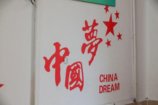 记者:阿森纳希望冬窗留住史密斯-罗,西汉姆已得知这一消息
